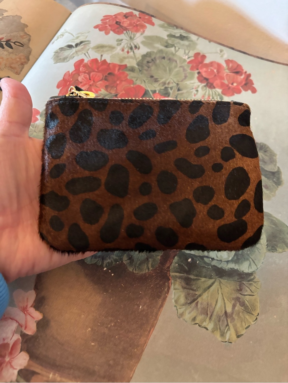 Clare V - Coin Clutch - Leopard Hair-On - Picture 4 of 8